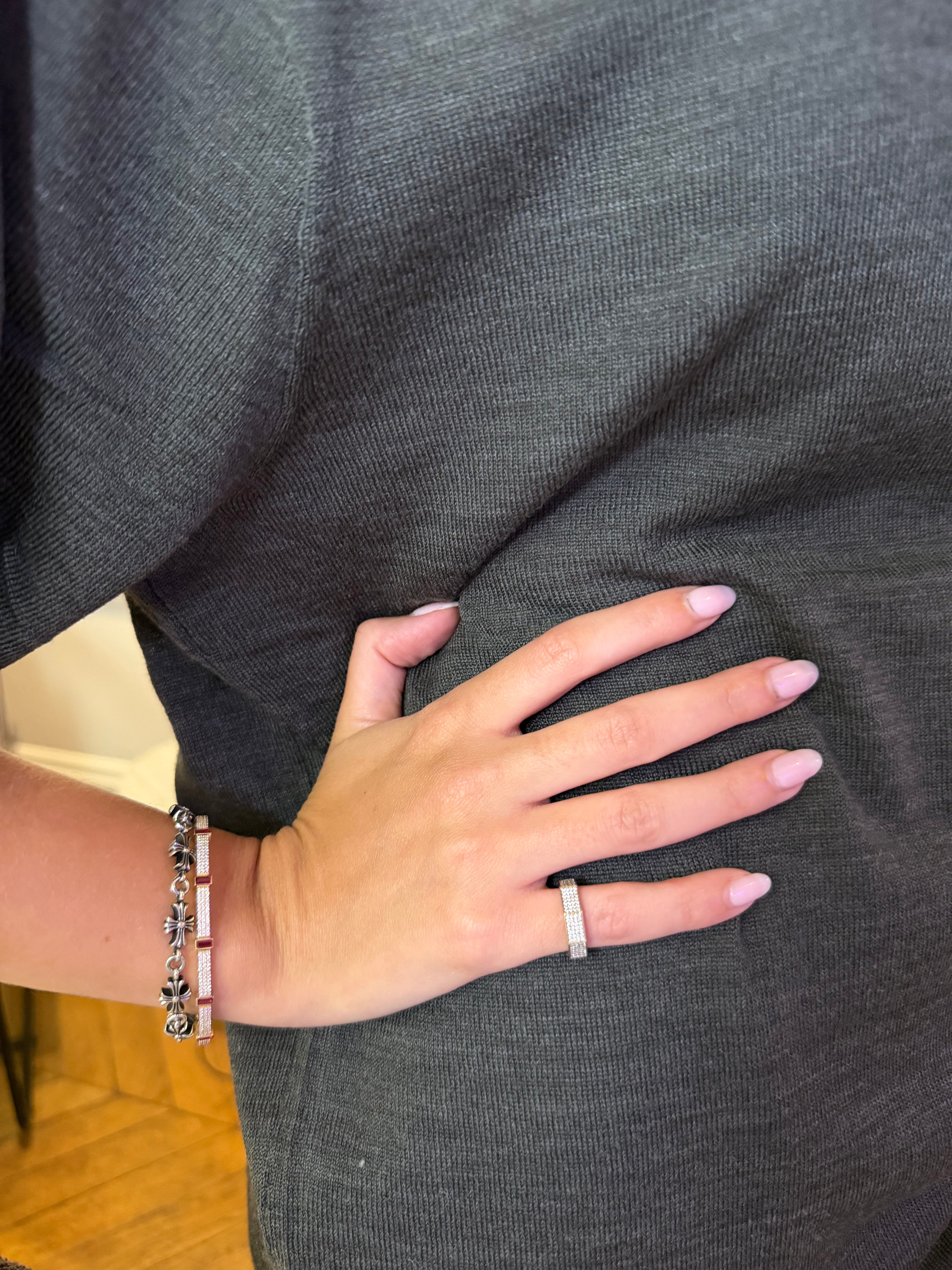 BAR LINE - Bangle with Rubis