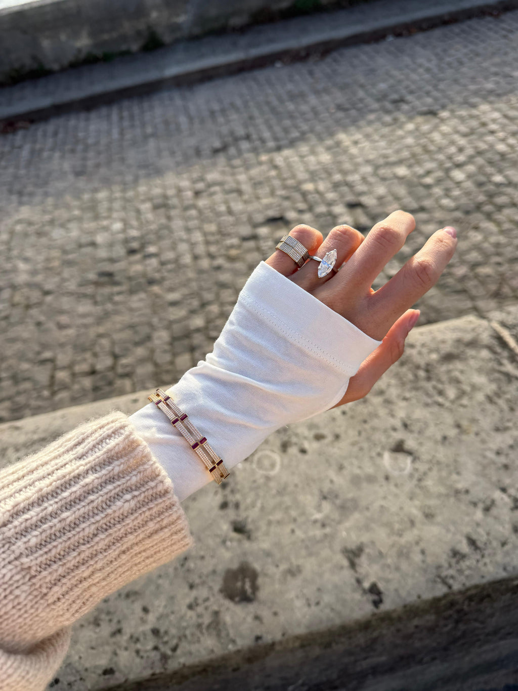 BAR LINE - Bangle with Rubis