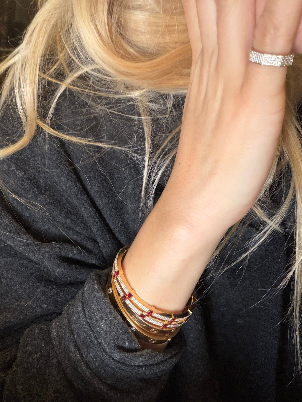 BAR LINE - Bangle with Rubis