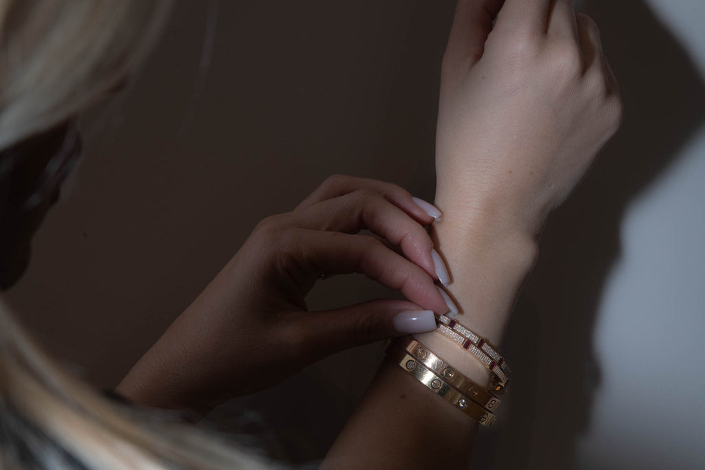 BAR LINE - Bangle with Rubis