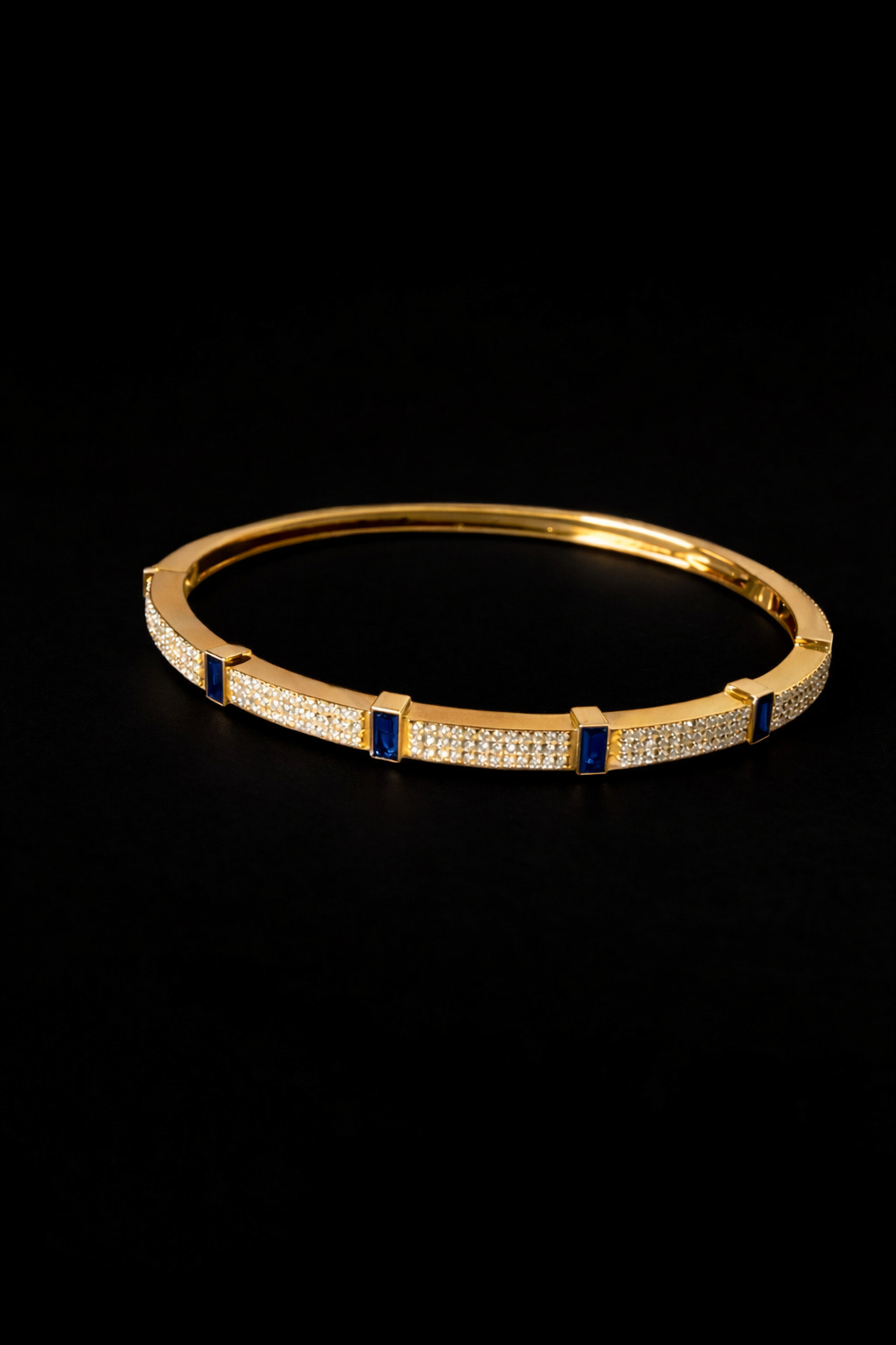 BAR LINE - Bangle with Sapphires